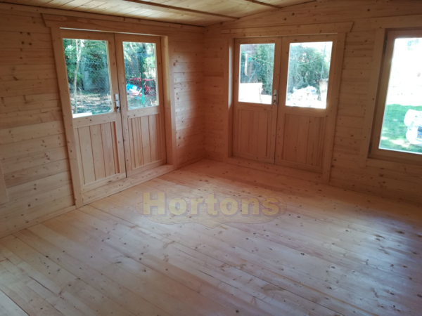 4x7m insulated Twin Skin log cabin_3